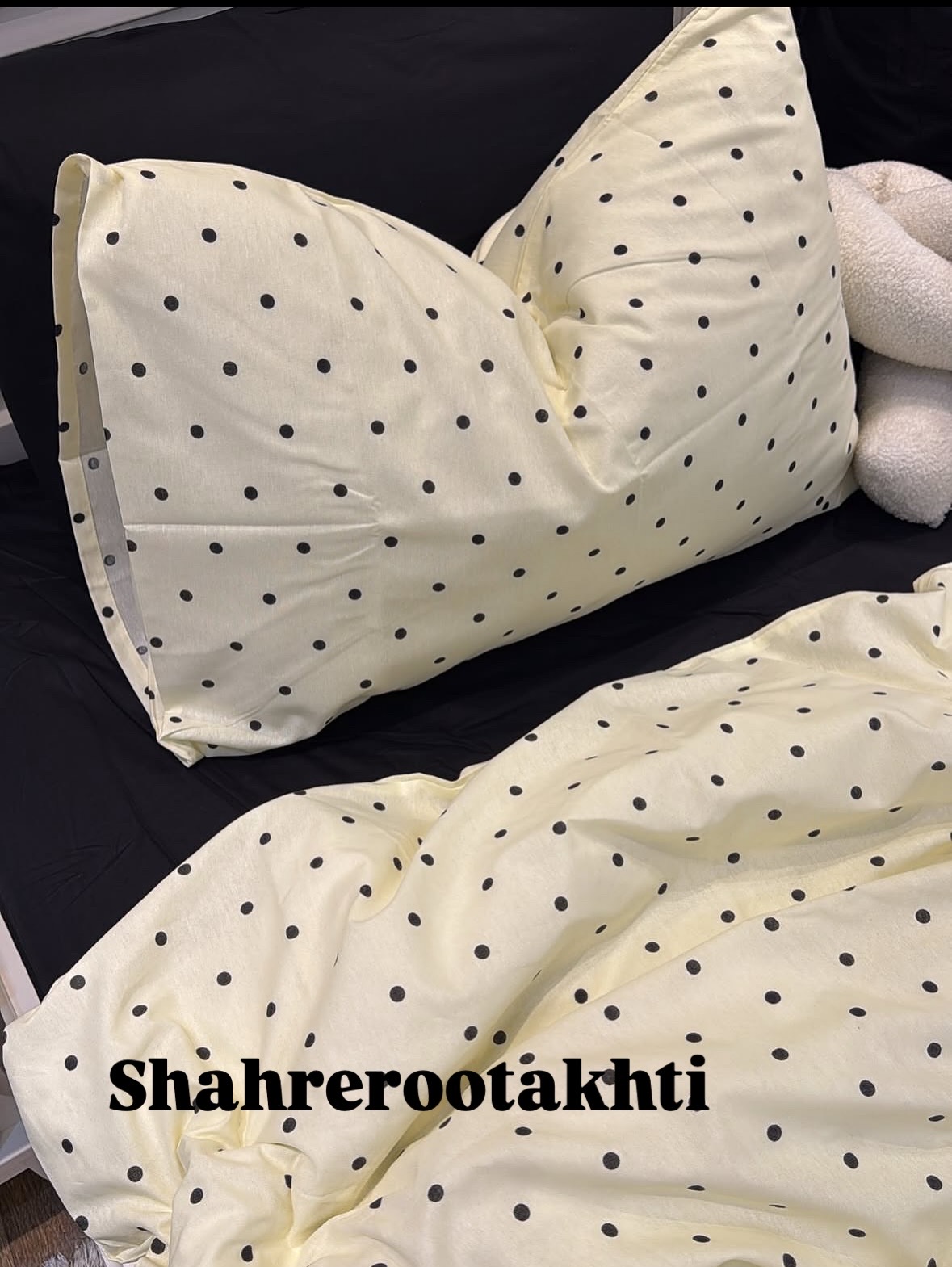 لحاف و روتختی خالخالی سفید مشکی
